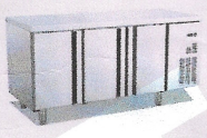 6′ Undercounter Freezer (3 Door) M-SCX-1800F3